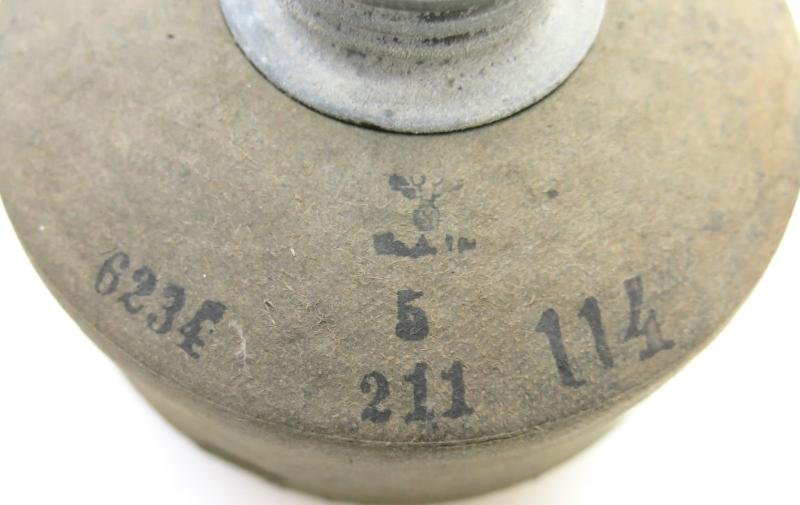 German Luftschutz Volksgasmaske VM44 Size 2, (Medium), 1945 Dated With Total Last Ditch Cardboard Made Filter. — image 13