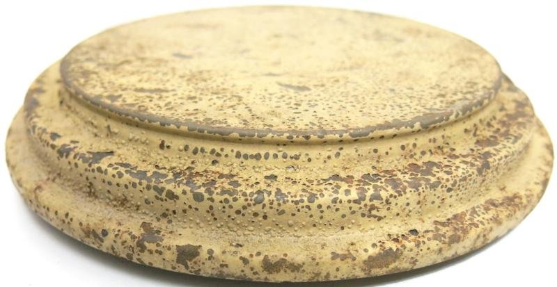 German Wehrmacht T. Mi. Pilz 43 Tellermine Pilz 43 Pressure Plate With Original Sand Colour, Barn Find, Inert. — image 2