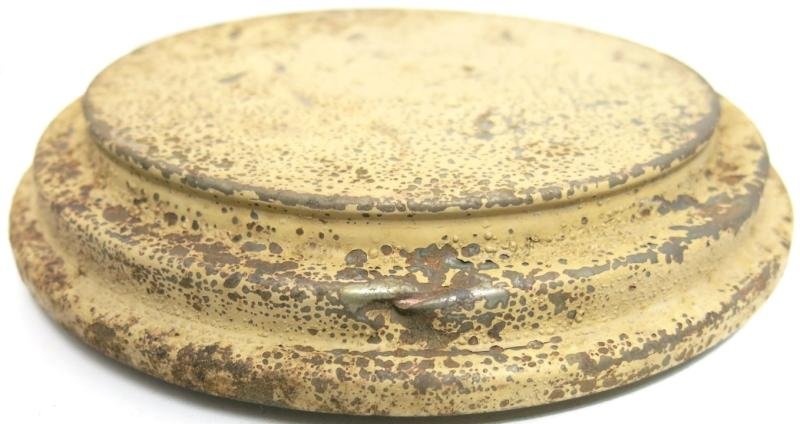 German Wehrmacht T. Mi. Pilz 43 Tellermine Pilz 43 Pressure Plate With Original Sand Colour, Barn Find, Inert. — image 3