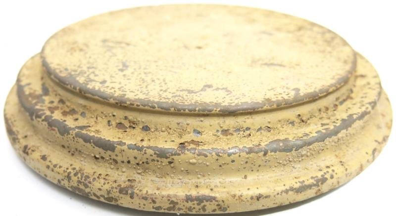 German Wehrmacht T. Mi. Pilz 43 Tellermine Pilz 43 Pressure Plate With Original Sand Colour, Barn Find, Inert. — image 4