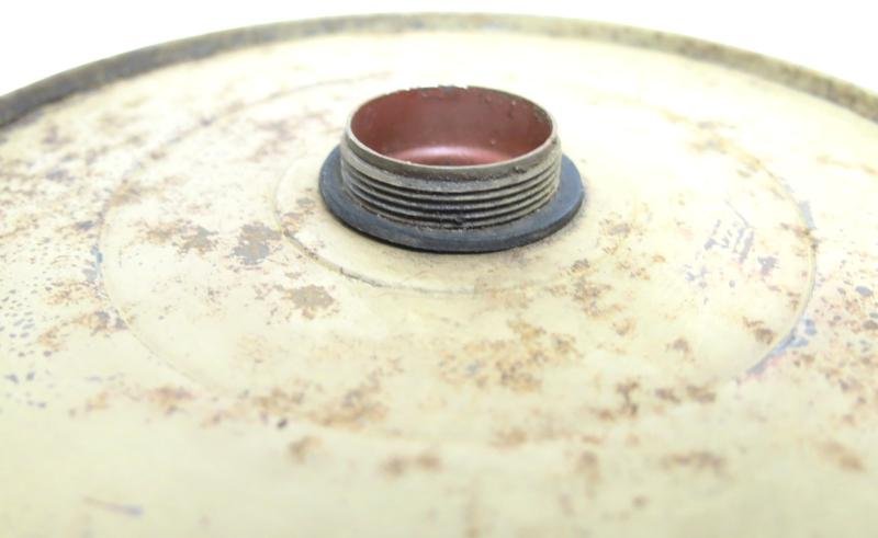 German Wehrmacht T. Mi. Pilz 43 Tellermine Pilz 43 Pressure Plate With Original Sand Colour, Barn Find, Inert. — image 7