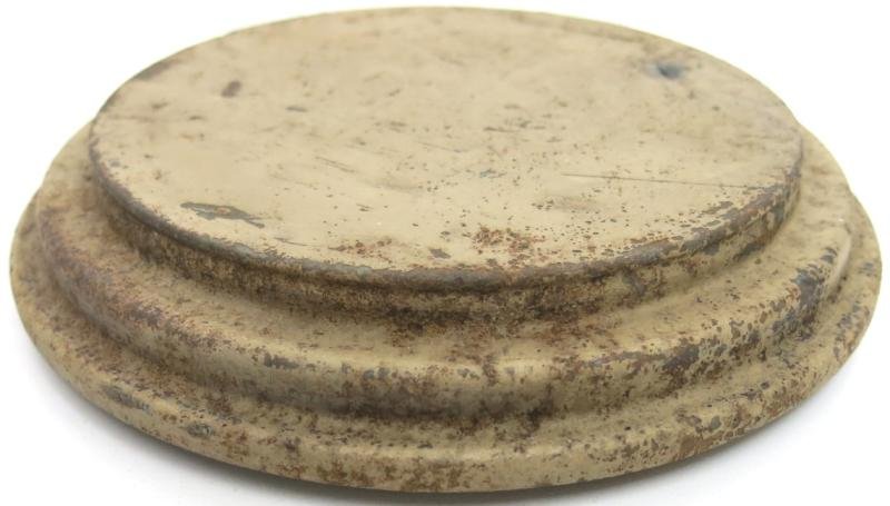 German Wehrmacht T. Mi. Pilz 43 Tellermine Pilz 43 Pressure Plate With Original Sand Colour, Barn Find, Inert. — image 2