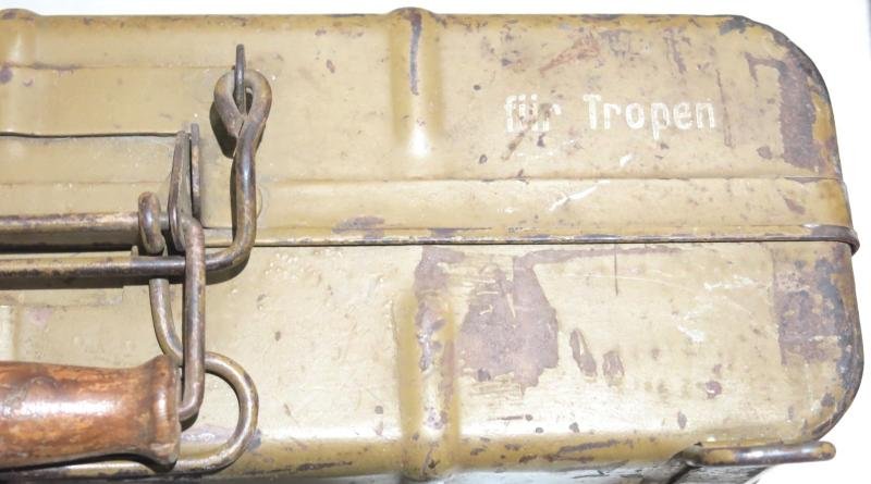 German Wehrmacht 30 Eihandgranaten 39 Egg Grenades M39 für Tropen Box Case bpo 1941, Super-Duper-Mega-Hiper-Turbo Hard To Find Real DAK, (Deutsches Arfika Korps). — image 3