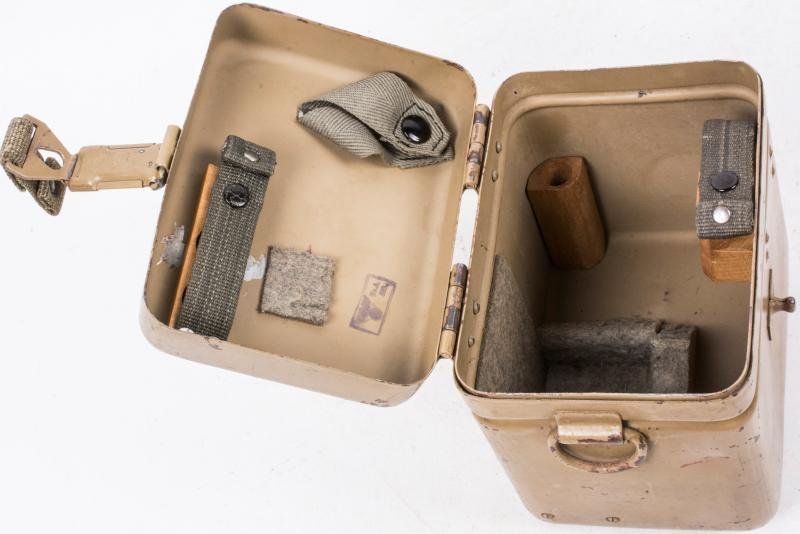 German Wehrmacht Cleaning Brush For MGZ40 Optical Sight Box, Very Hard To Find As A Spare, Mint Condition. — image 6