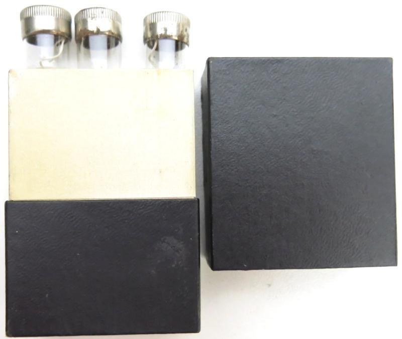 German Wehrmacht Gemischter Leinenzwirn Complete Set In Box Bartsch, Quilitz & Co. Berlin NW 40, 8. 9. 43. — image 9