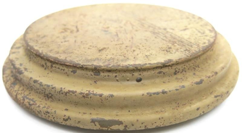 German Wehrmacht T. Mi. Pilz 43 Tellermine Pilz 43 Pressure Plate With Original Sand Colour bdn 1943, Barn Find, Inert. — image 2