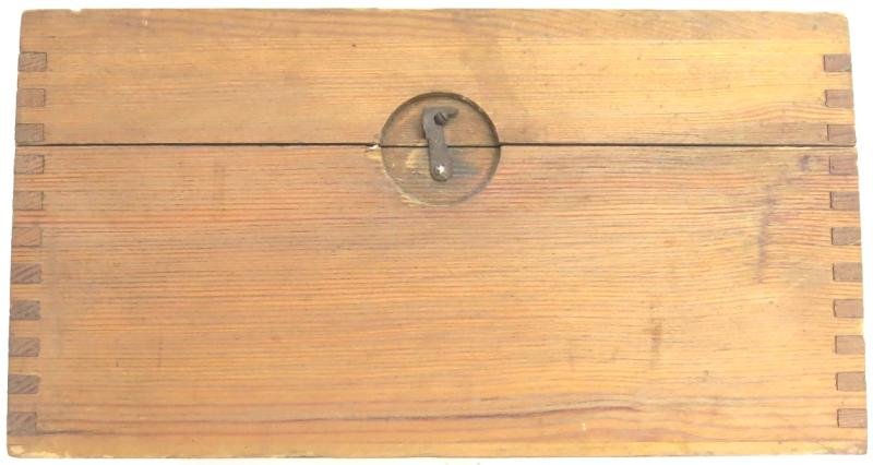 German Wehrmacht Einheitstablettenkasten Pill Box, Empty, But Complete With Rack And Label. — image 3