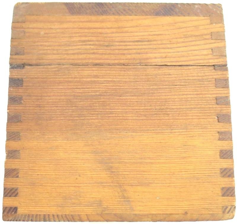 German Wehrmacht Einheitstablettenkasten Pill Box, Empty, But Complete With Rack And Label. — image 6