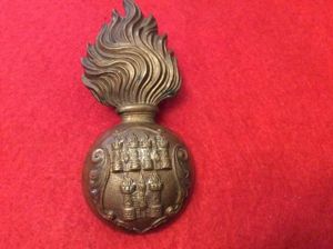 Royal Dublin Fusiliers Bearskin Badge