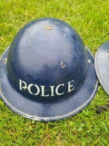 WW2 Police Helmet In excellent condition
