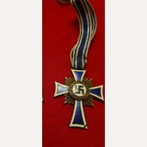 WW2 German Mothers Cross