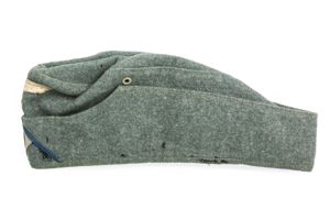 Pre war Heer EM/NCO overseas cap with factory sewn insignia …