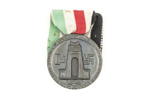 Textbook Italian-German campaign in Africa Medal