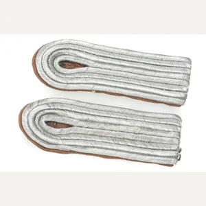 Luftwaffe NCO shoulderstraps for a Unteroffizier der Sanitäter