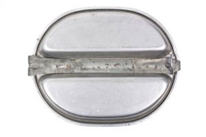 US Messkit or meat can marked Knapp-Monarch Co. 1944