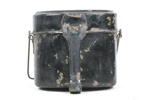 Late war enameled M42 messkit