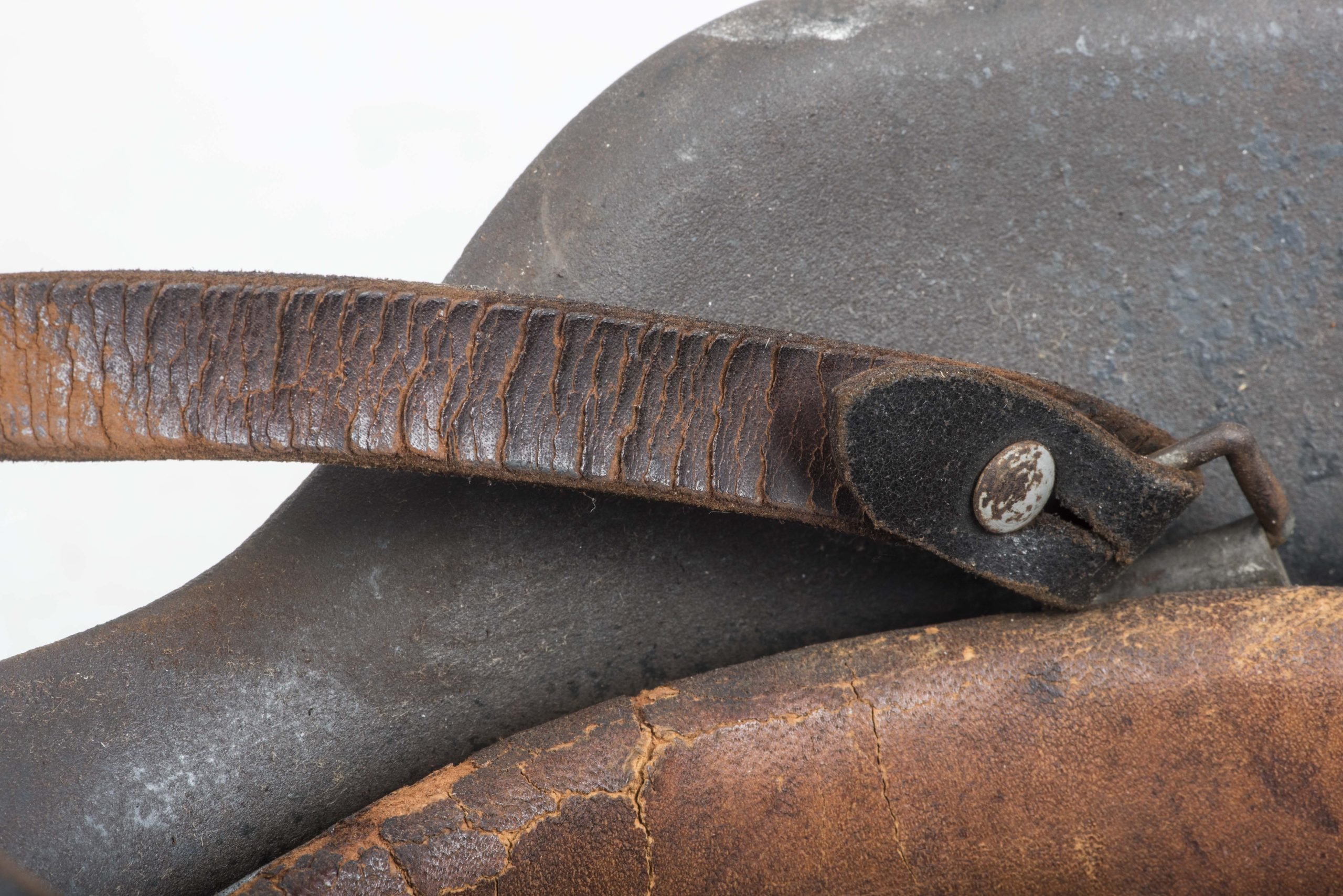 HKP68 M42 no decal helmet — image 13