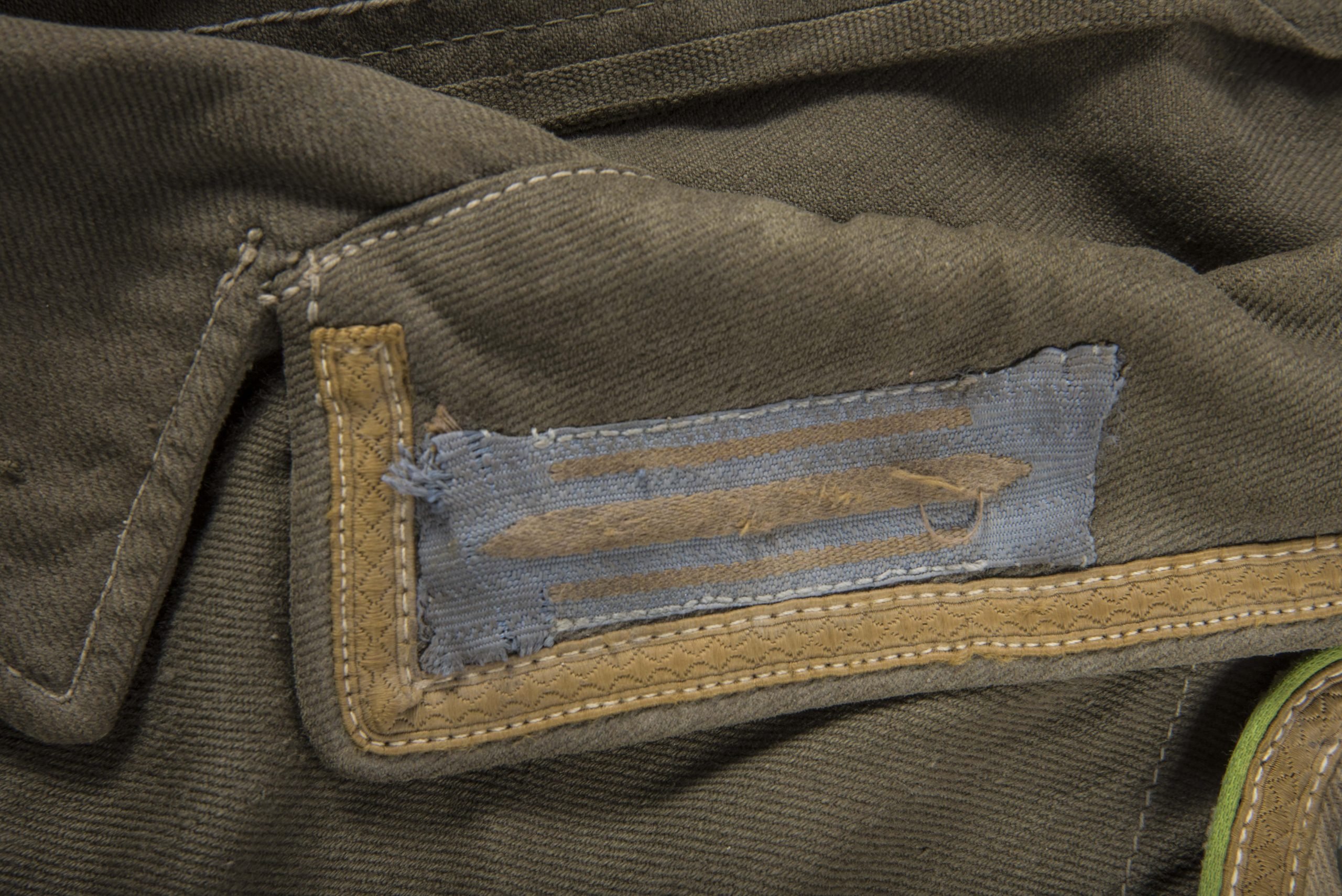 Heer NCO tropical field blouse for a Feldwebel der Panzergrenadiere — image 13