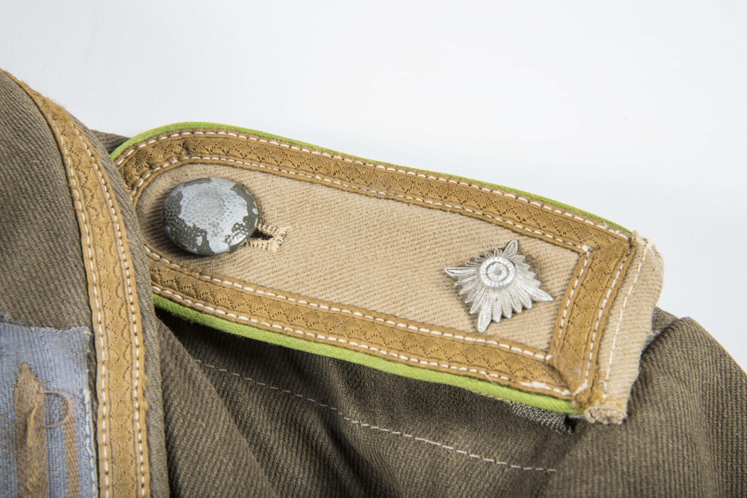 Heer NCO tropical field blouse for a Feldwebel der Panzergrenadiere — image 19