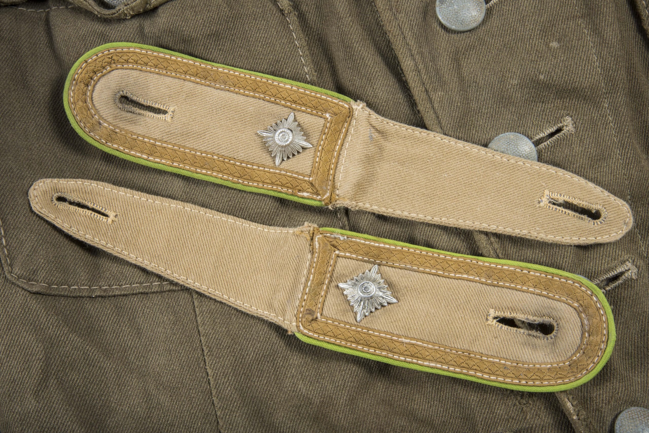 Heer NCO tropical field blouse for a Feldwebel der Panzergrenadiere — image 6