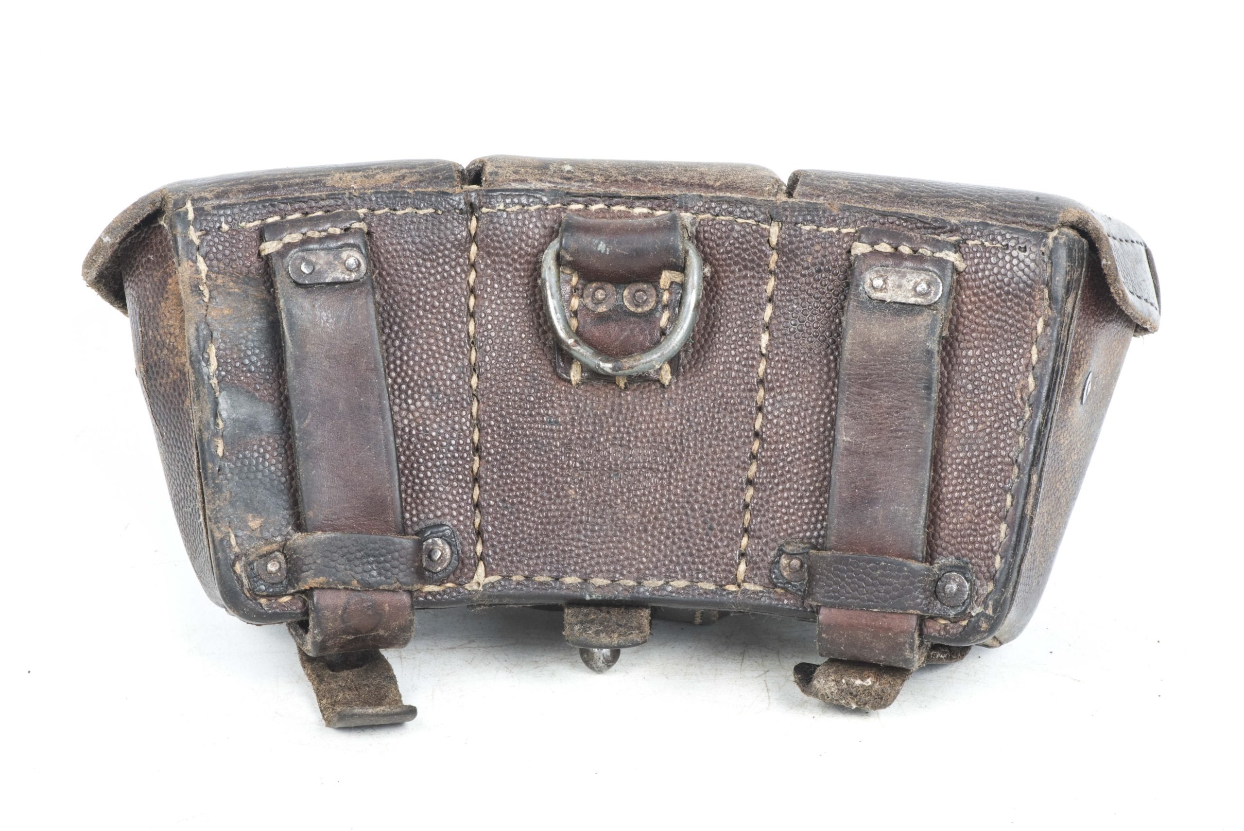 Imperial G98 ammunition pouch dated 1915 — image 2