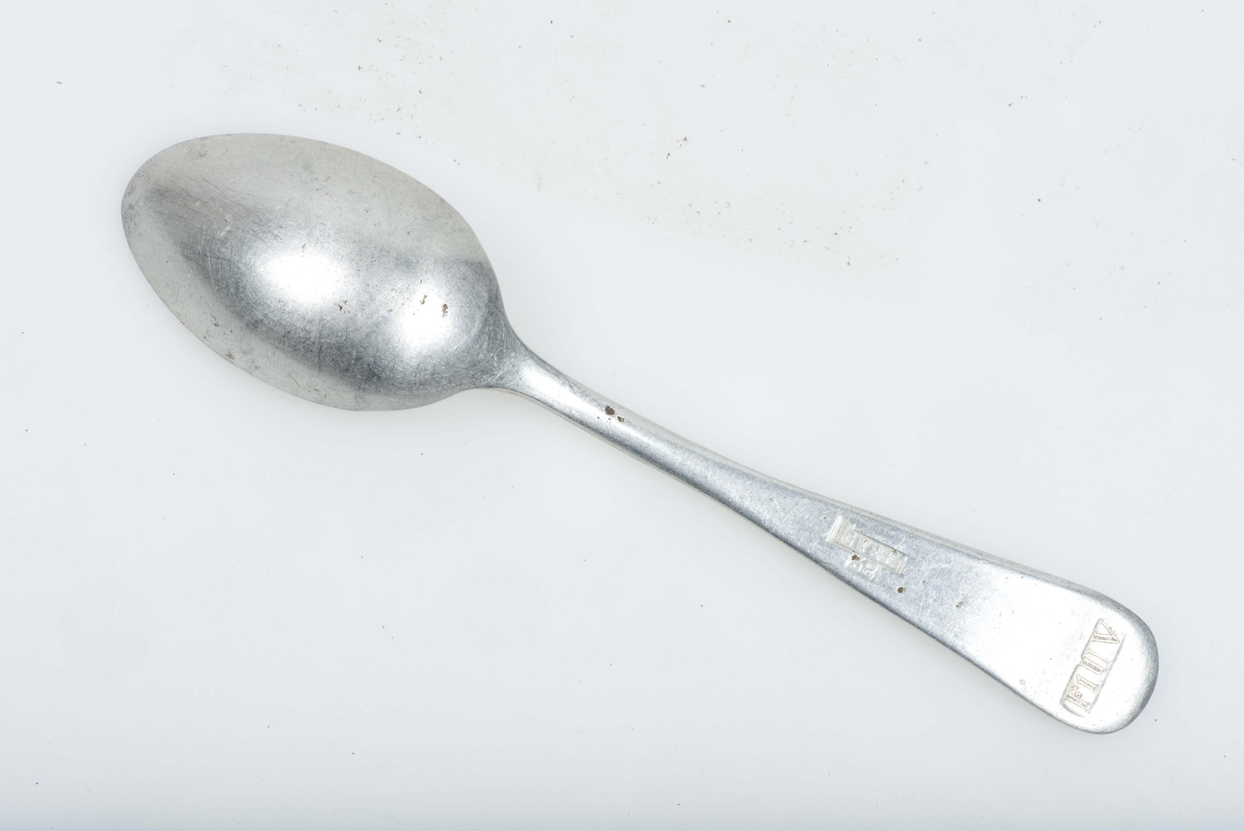 Aluminum Luftwaffe tea spoon marked FLUV and IGK & F 38 — image 3