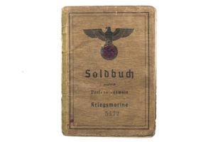 Kriegsmarine Soldbuch to Hans Hofmann, Marine Artillerie Abteilung 621, Ostsee …