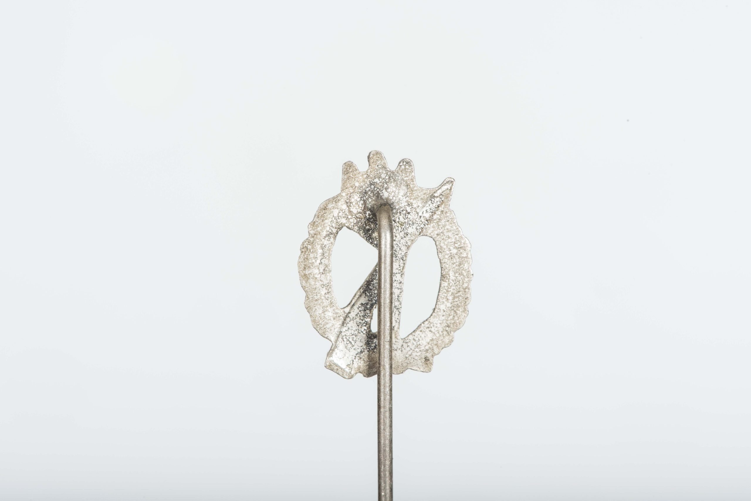 Infantry assault badge stickpin — image 4