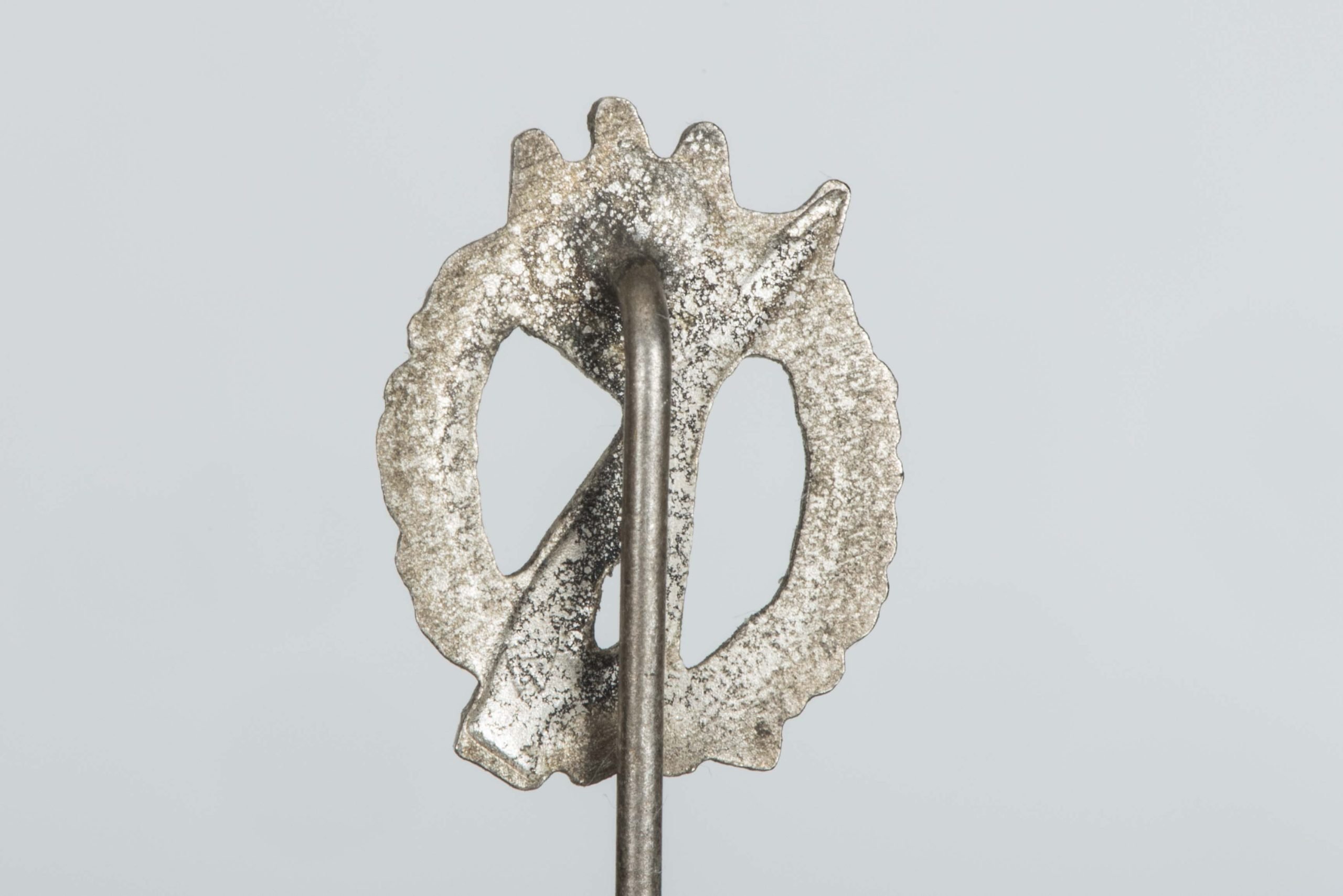 Infantry assault badge stickpin — image 5