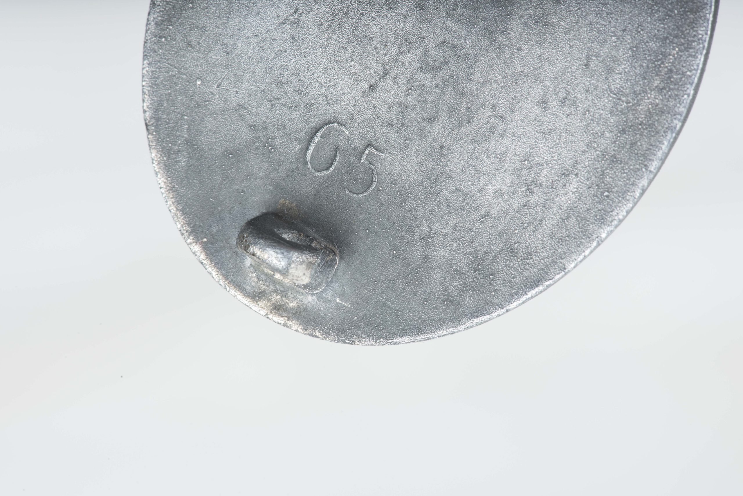 Silver wound badge marked 65 — image 3