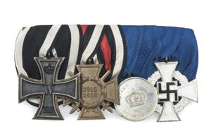 First and second world war medal bar
