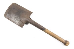 Straight E-tool marked AB&C 1944