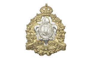 Canadian Regiment du Maissoneuve capbadge