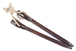 Bakelite tent pegs marked GS40