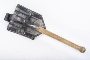 Second pattern folding E-tool in good used condition