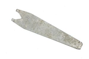 Small tool for the bakelite carbide lantern