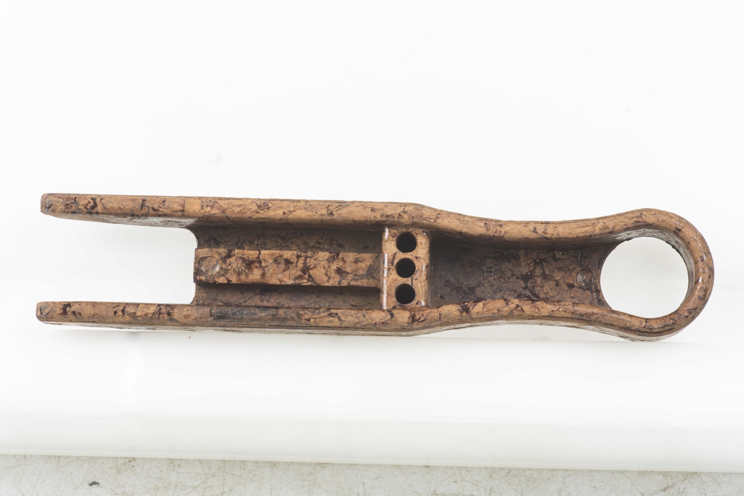 Bakelite MG15 magazine loader tool marked Patronenausstoßer 15 Fl. 46480 — image 4