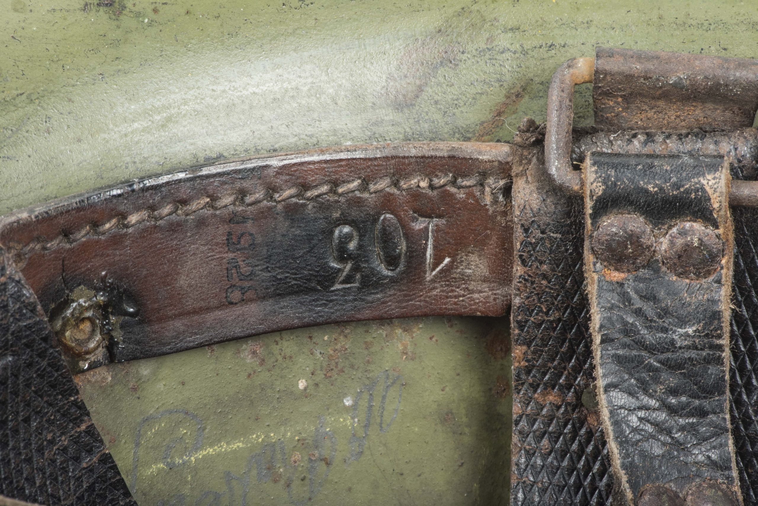 Rare Dutch M16 D helmet named V.D. Ploeg marked CM1928 — image 13