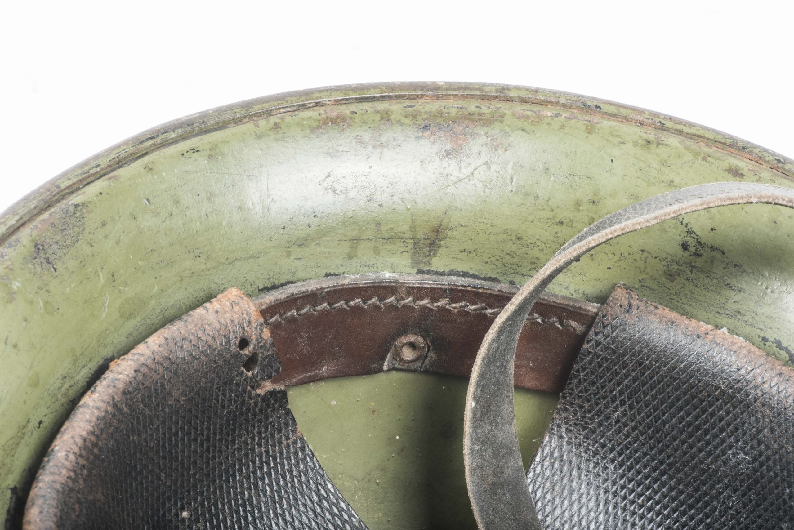 Rare Dutch M16 D helmet named V.D. Ploeg marked CM1928 — image 14