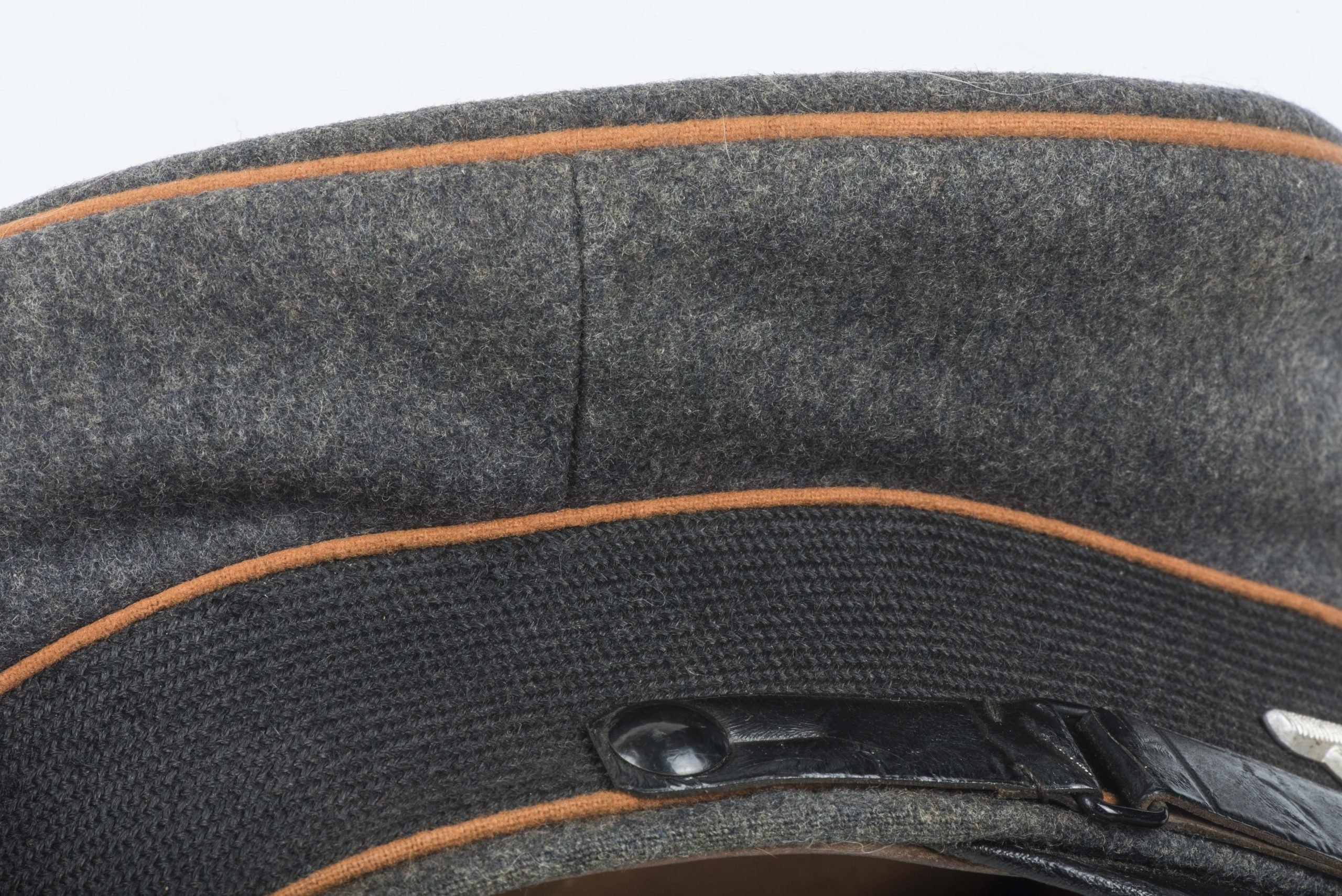 Luftwaffe Nachrichten EM / NCO visor by G.A. Hoffmann berlin — image 12