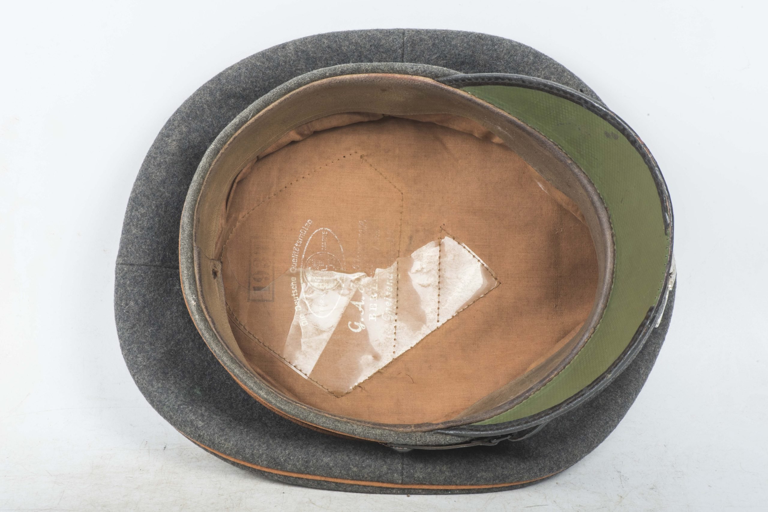 Luftwaffe Nachrichten EM / NCO visor by G.A. Hoffmann berlin — image 13
