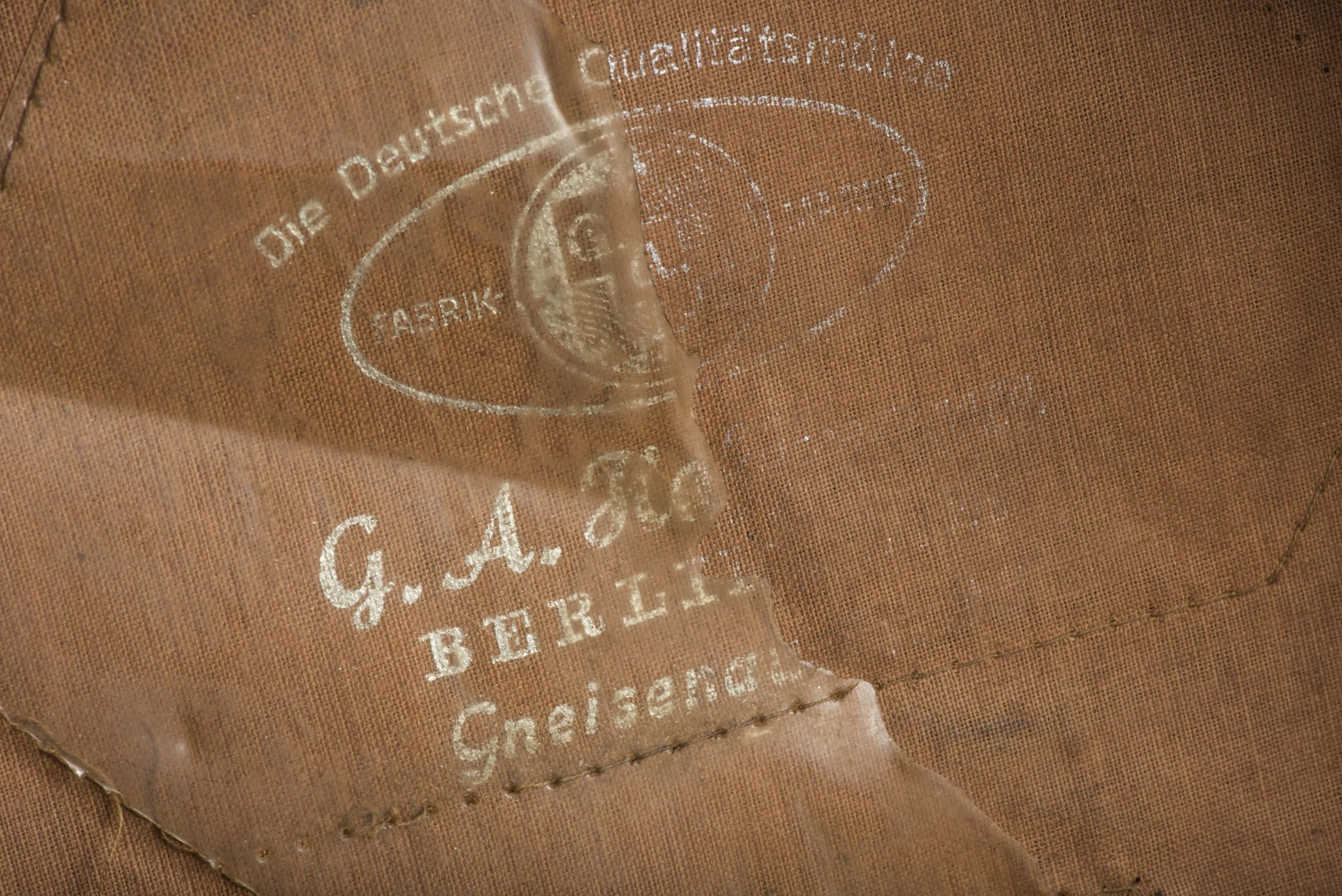 Luftwaffe Nachrichten EM / NCO visor by G.A. Hoffmann berlin — image 14