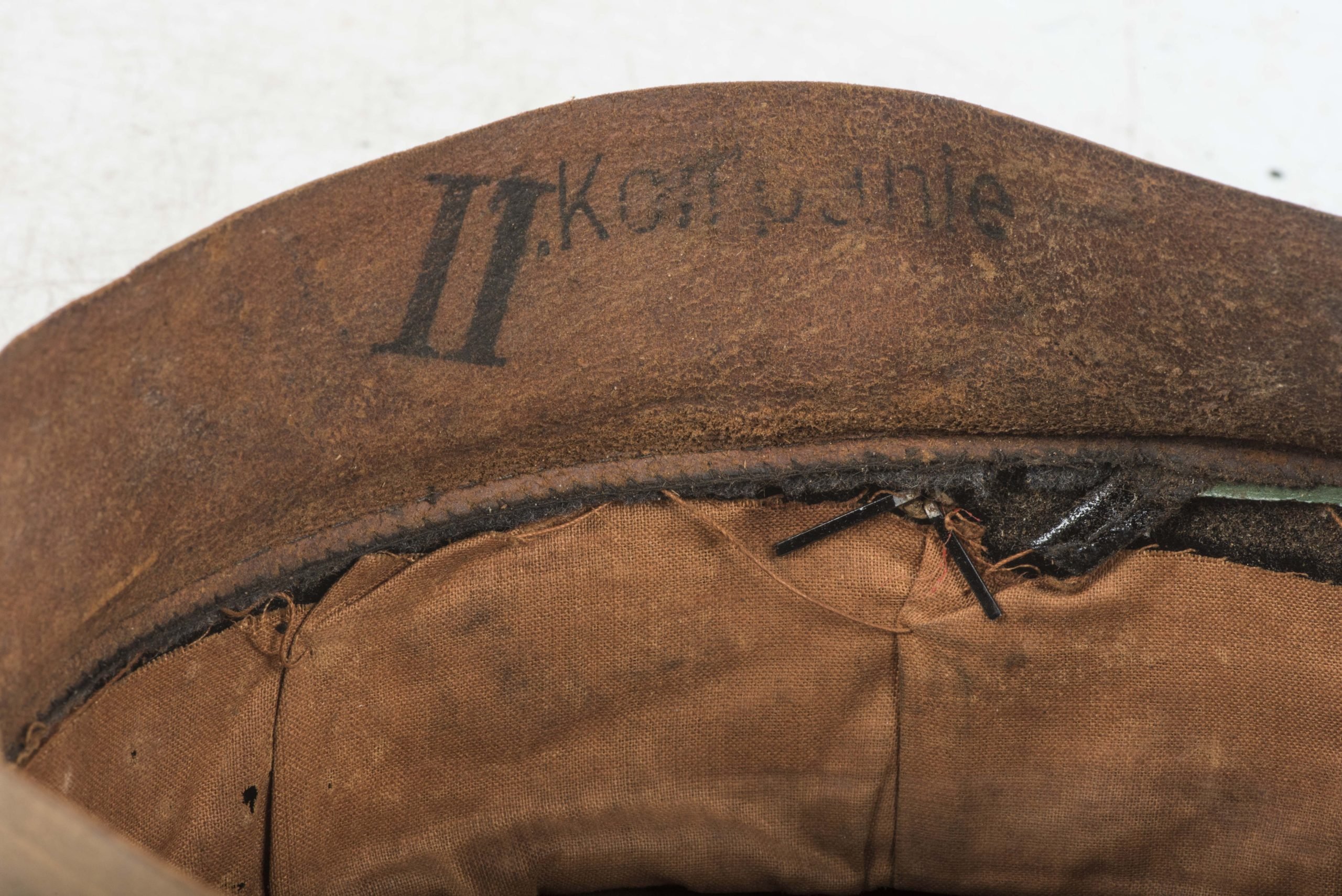 Luftwaffe Nachrichten EM / NCO visor by G.A. Hoffmann berlin — image 20