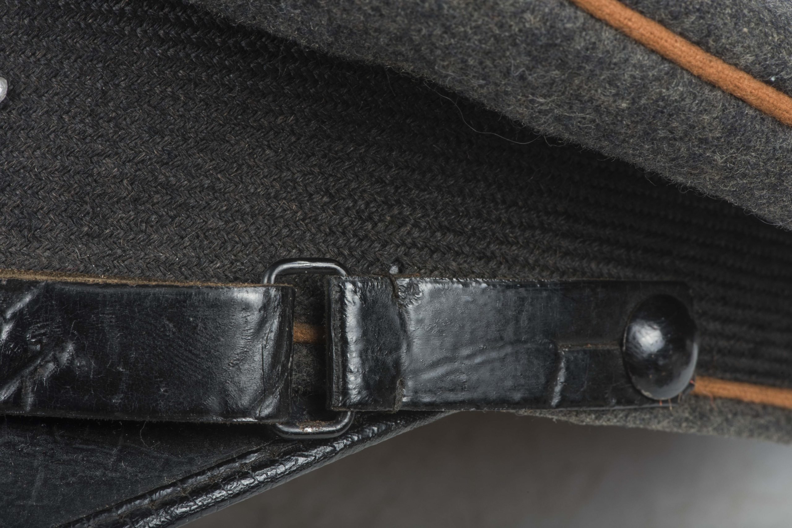 Luftwaffe Nachrichten EM / NCO visor by G.A. Hoffmann berlin — image 7