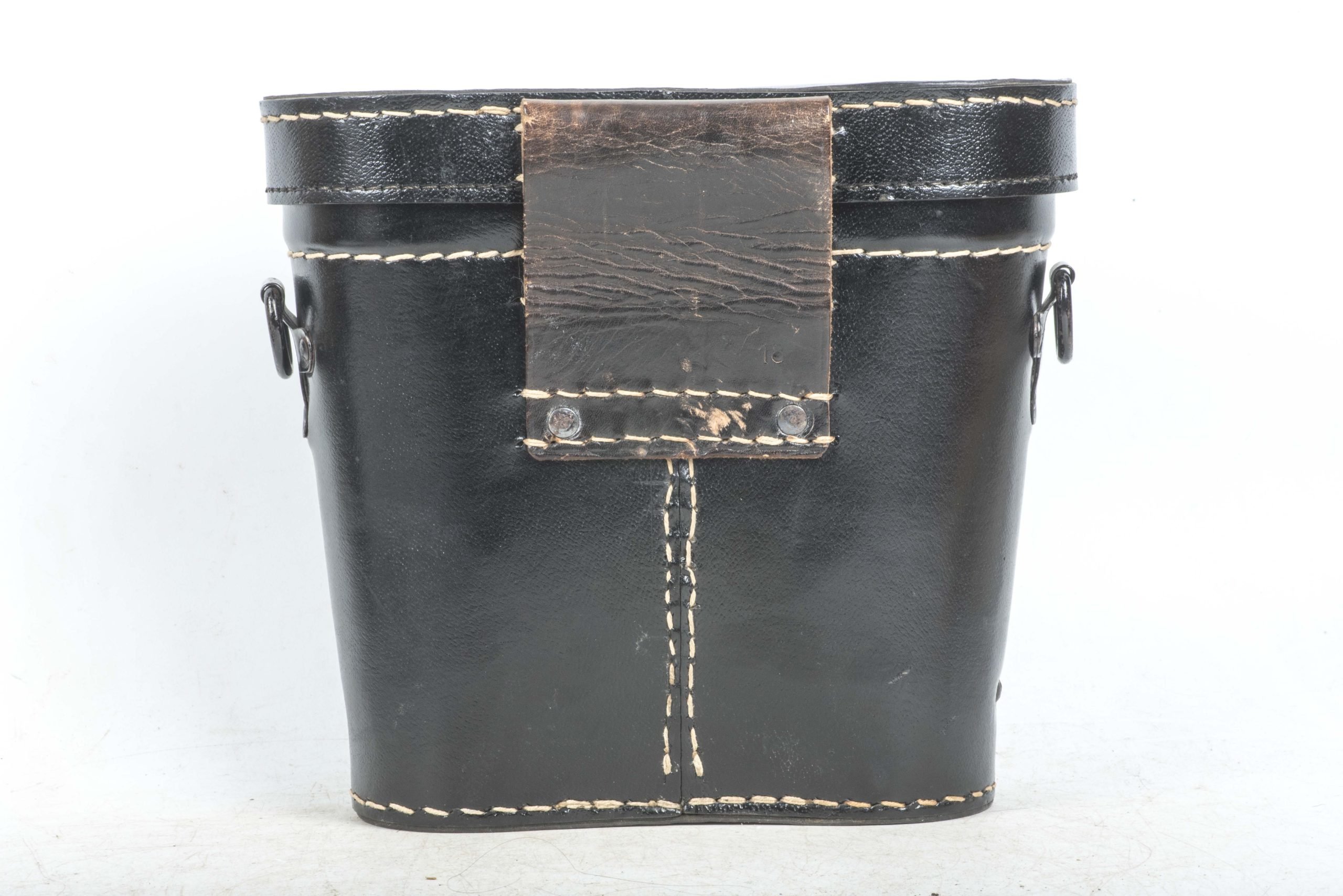 Unissued 7×50/10×50 Dienstglas case marked ksd 1943 — image 2