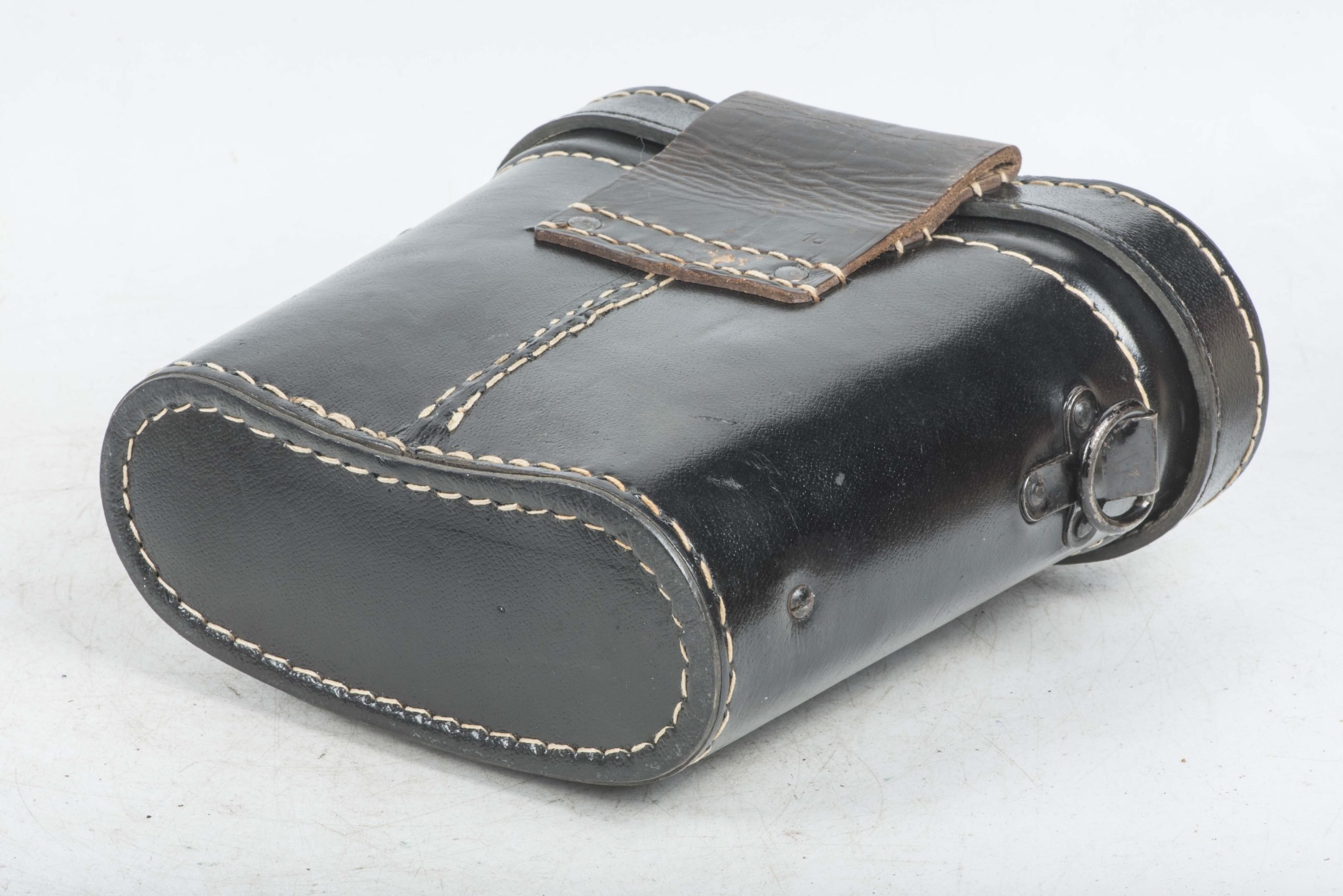 Unissued 7×50/10×50 Dienstglas case marked ksd 1943 — image 4