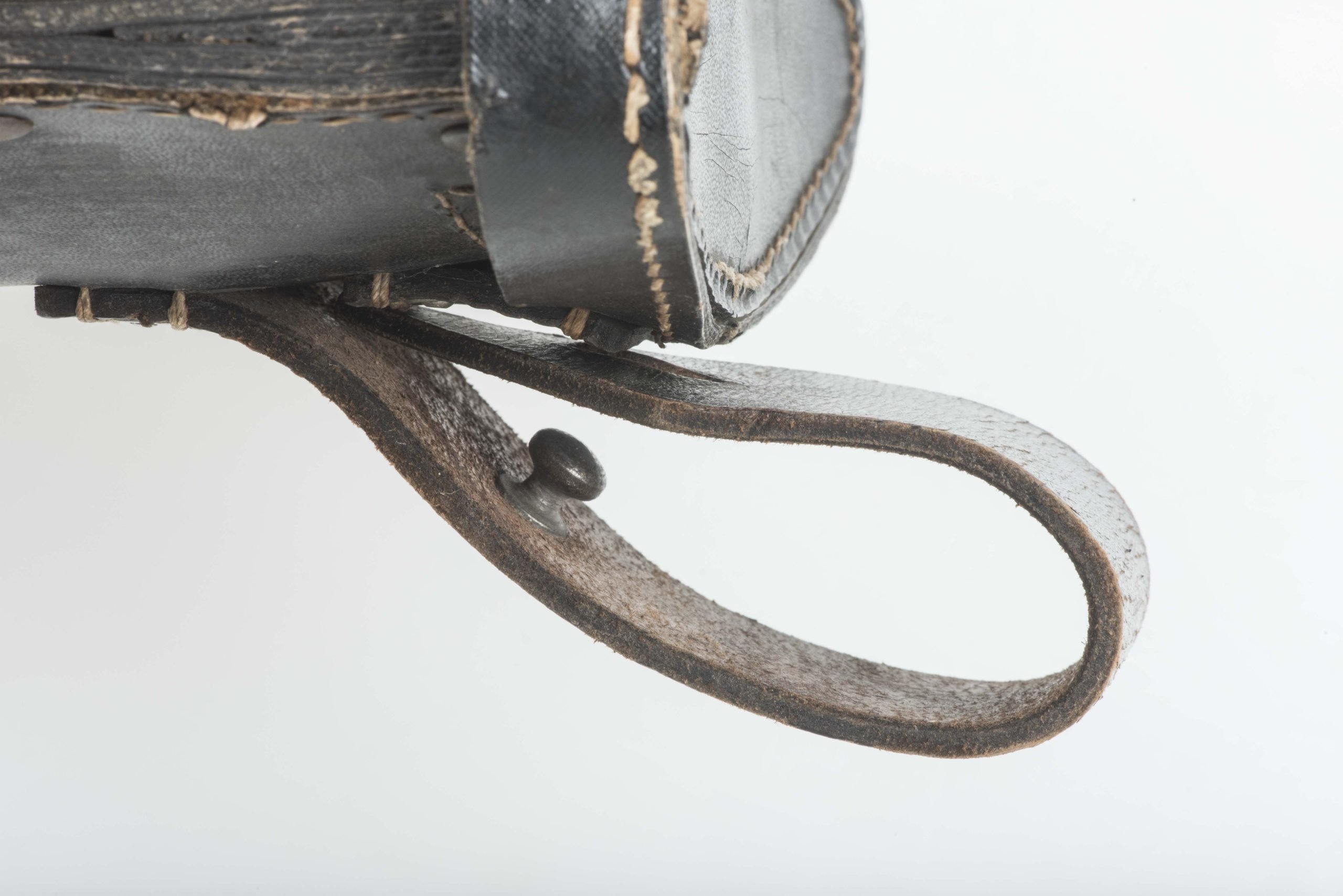 First pattern folding E-tool carrier marked Lederwarenwerk, Curt Vogel 1940 — image 13