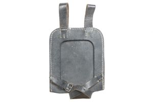 Rare straight E-tool carrier marked dkk 45