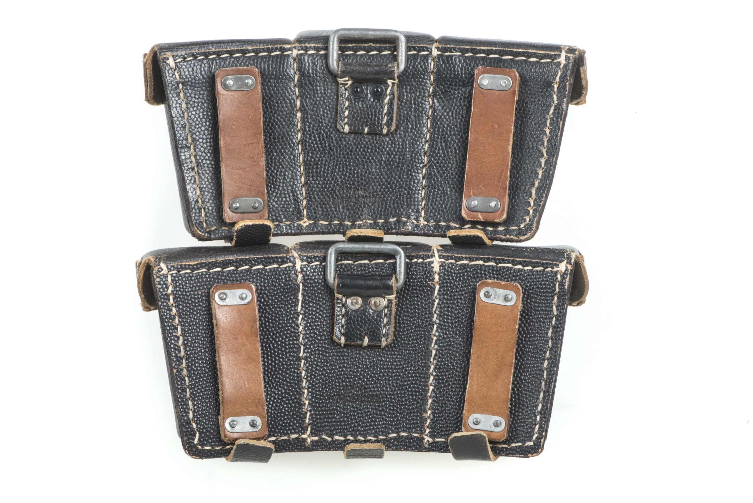 Unissued matching K98 ammunition pouches marked RBNr. 0/0675/0122 — image 2