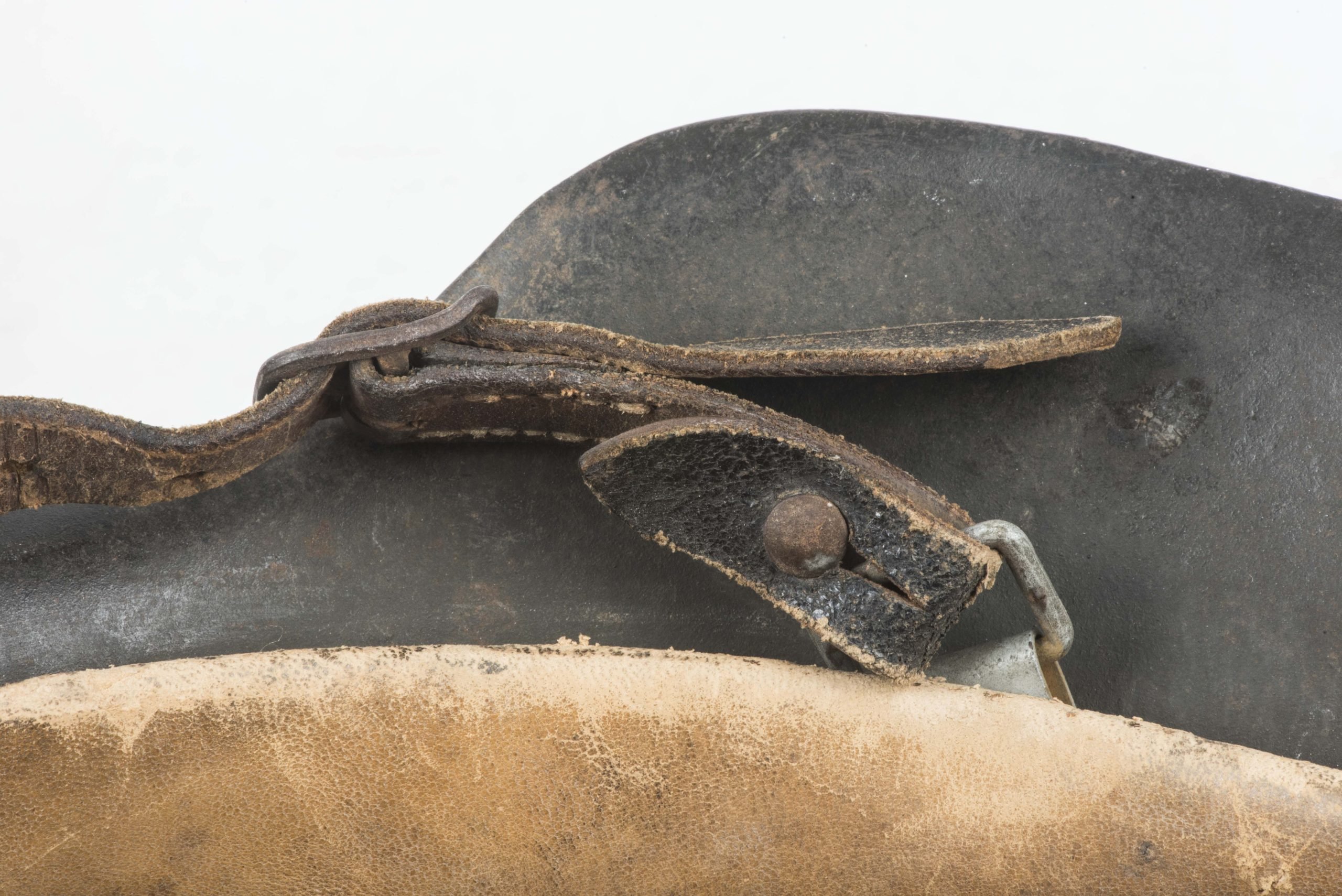 EF64 M42 Single decal Heer helmet — image 12